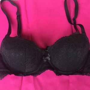 Victoria’s Secret Dream Angels Lined Demi 32B Lace